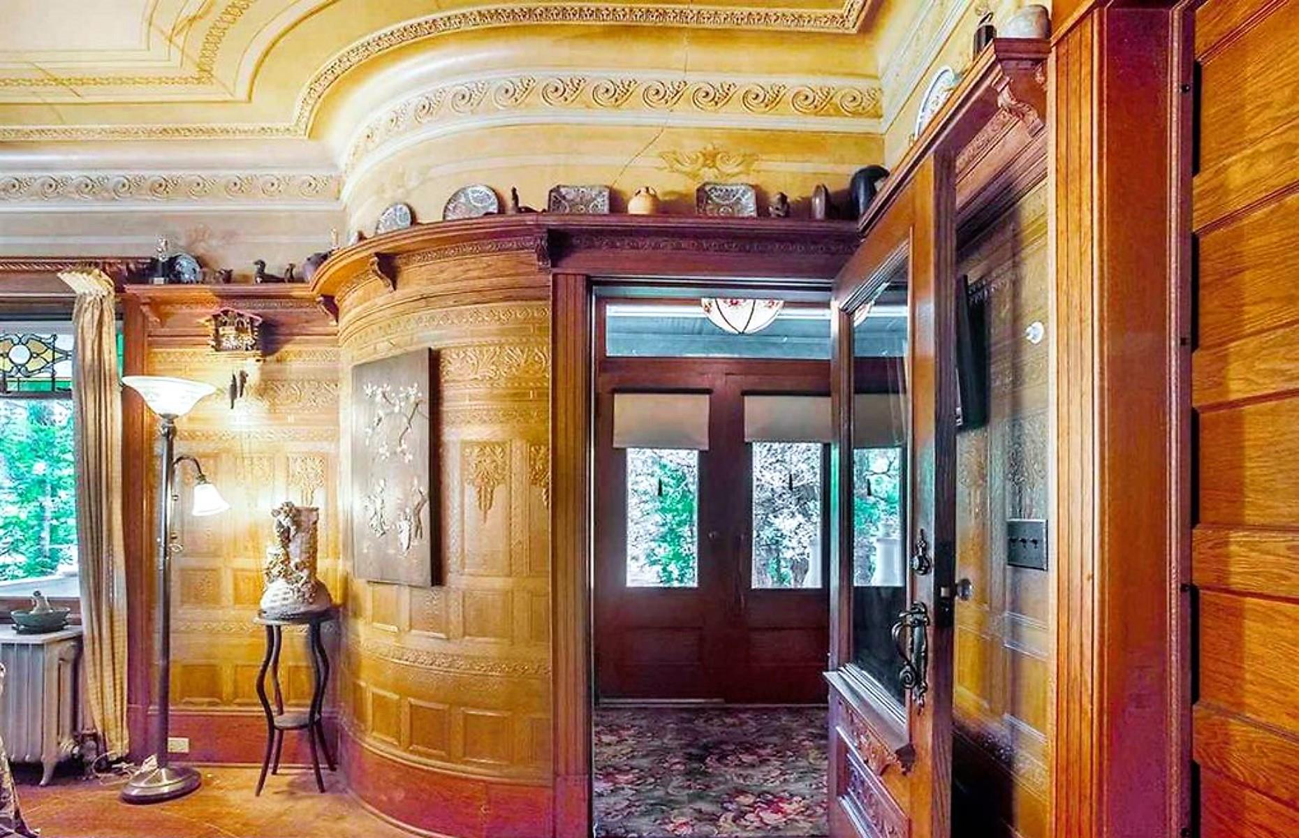 Intricate panelling